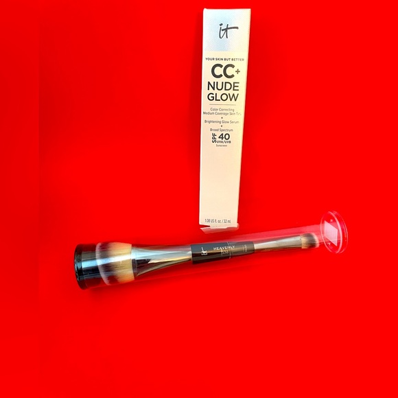 NWT:IT Heavenly Luxe Complexion Perfection Brush & CC+Nude Glow SPF 40 Skin Tint - Picture 1 of 2